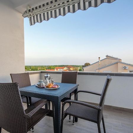 Apartment Alice Πούλα Εξωτερικό φωτογραφία