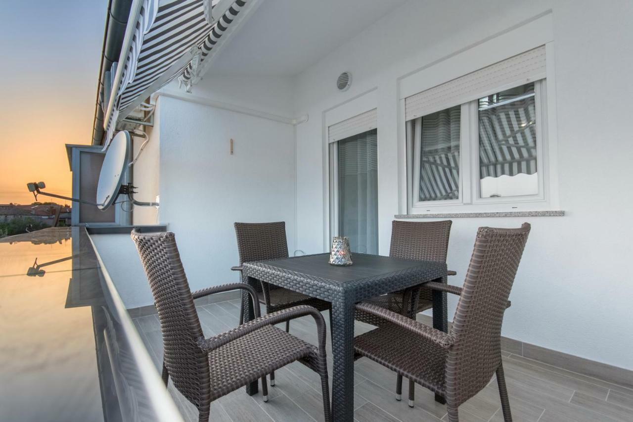 Apartment Alice Πούλα Εξωτερικό φωτογραφία